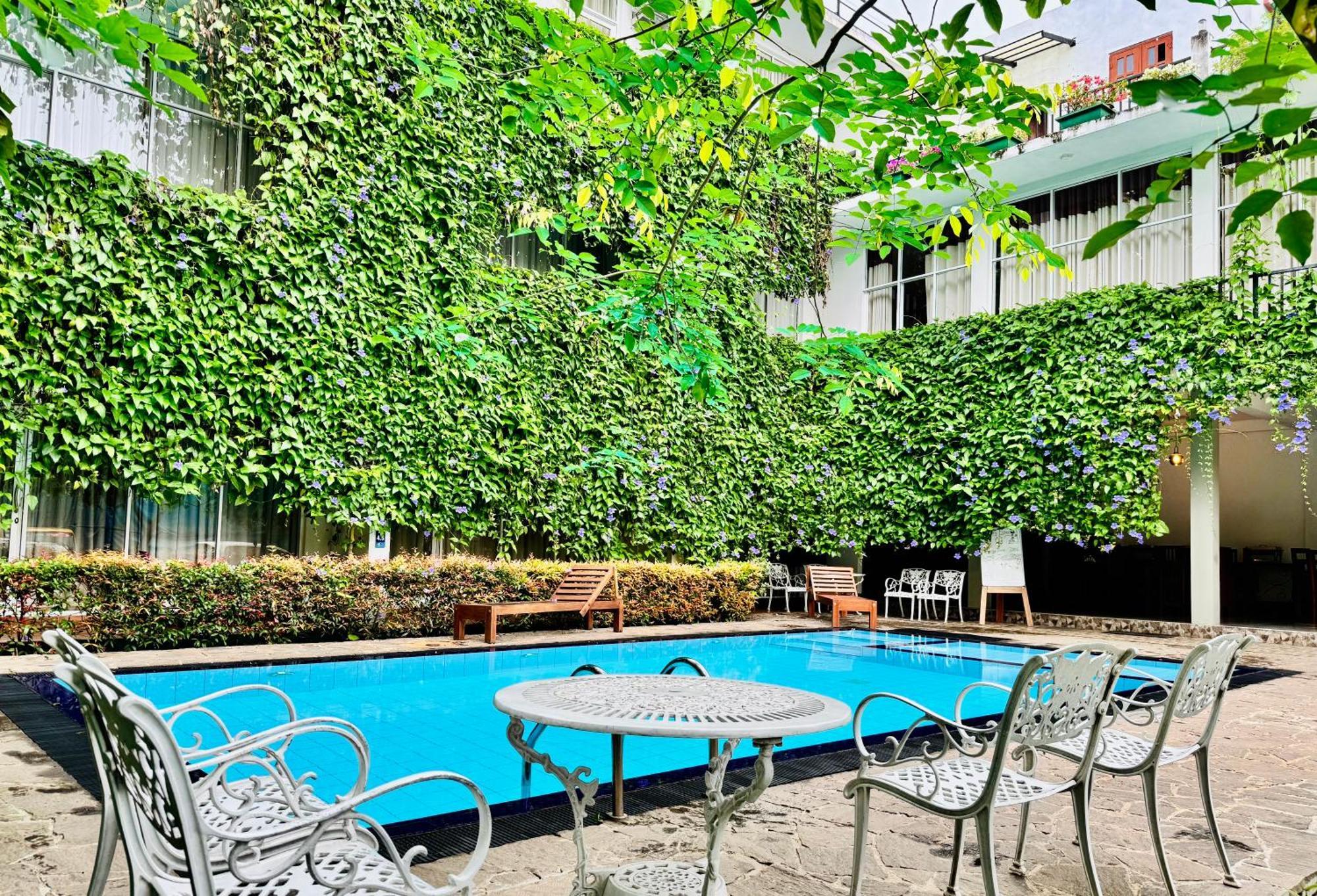 Salubrious Resort Anuradhapura Exterior foto