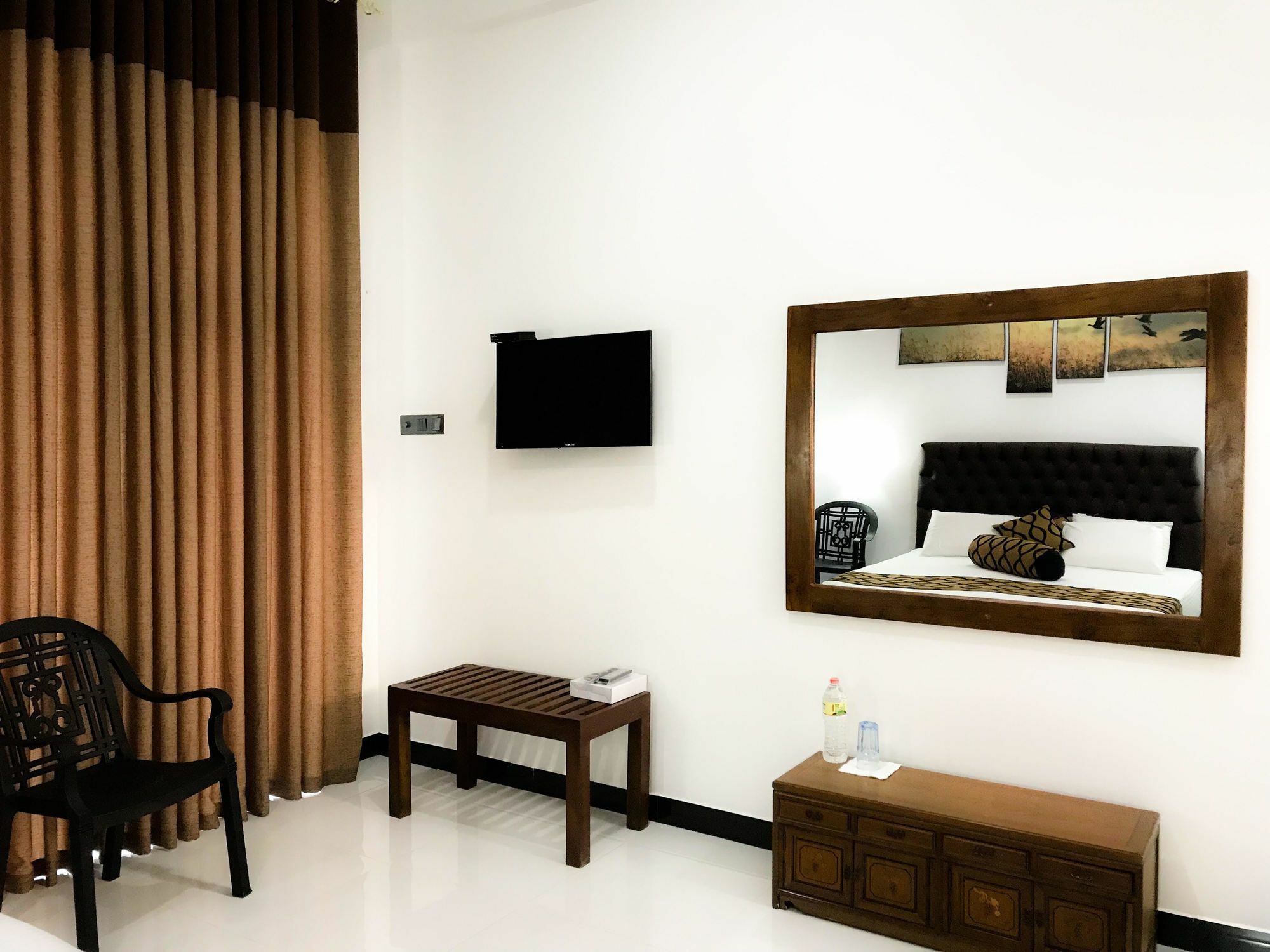 Salubrious Resort Anuradhapura Exterior foto